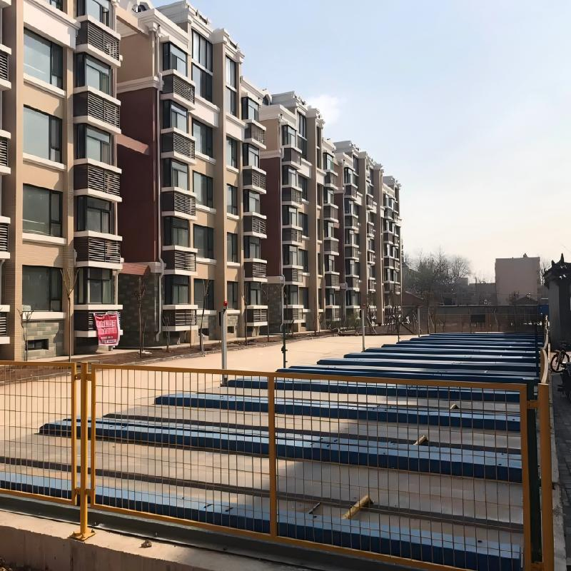 The Four-Post Simple Lifting and Parking Equipment Is Used for Parking Storage and Space Management