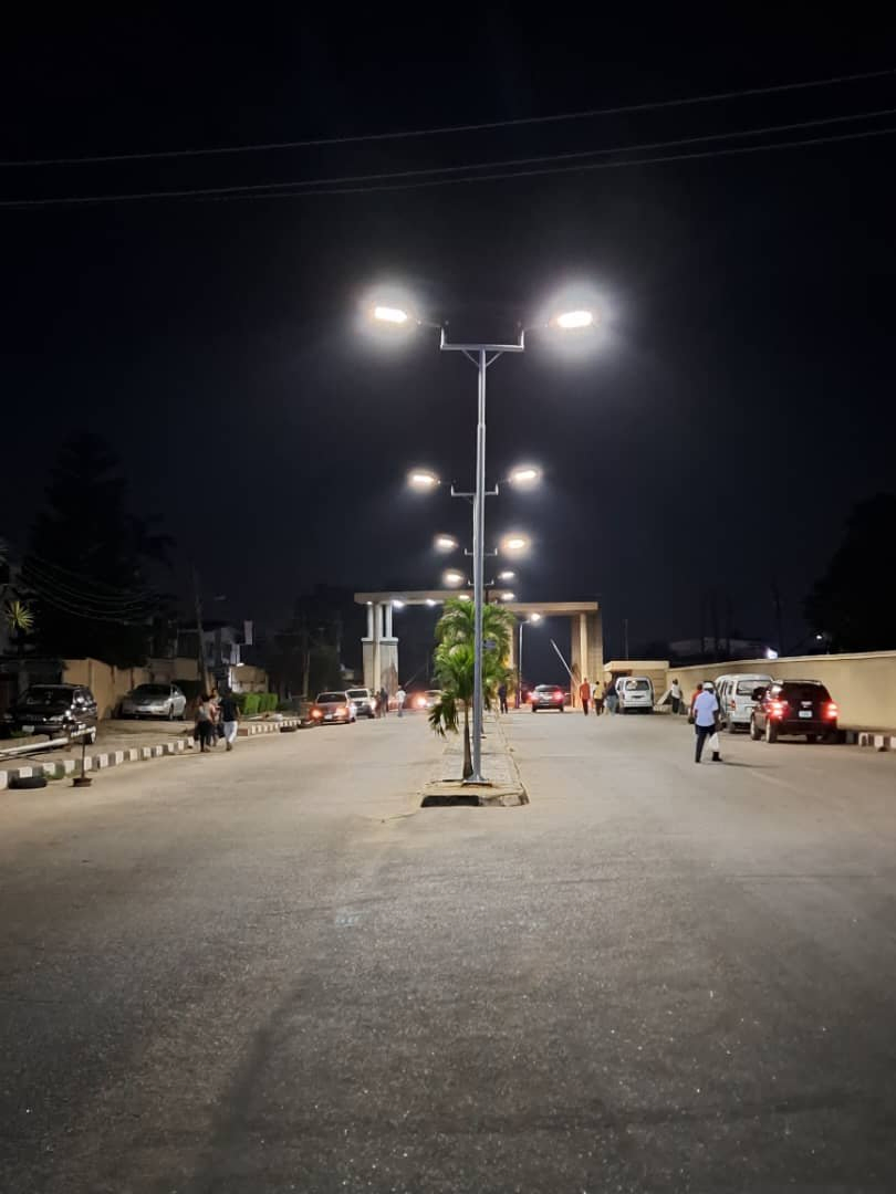 3years Warranty All in One Solar LED Street Lighting IP65 Outdoor Waterproof 30W 40W 60W 80W 100W 120W with Microwave Induction