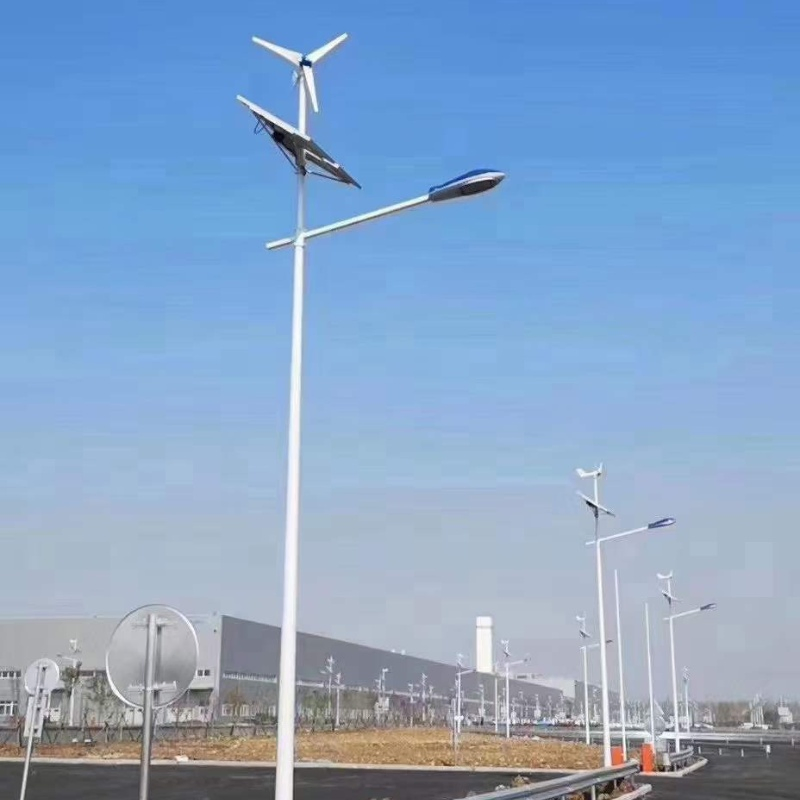 All-in-One Solar Outdoor Lighting Smart Solar Wind Hybrid LED Street Light System