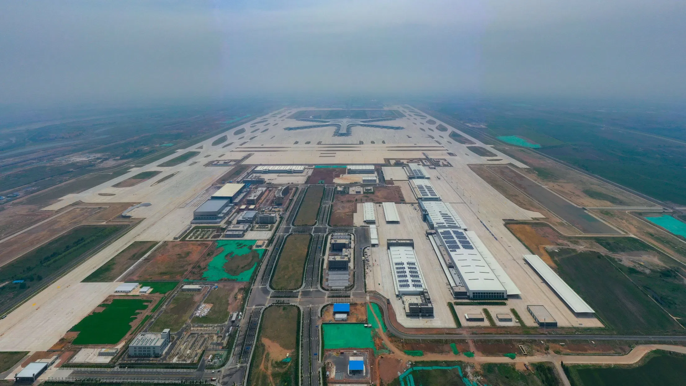 Prefabricated Steel Structure Aircraft Apron for Airport Ground Infrastructure