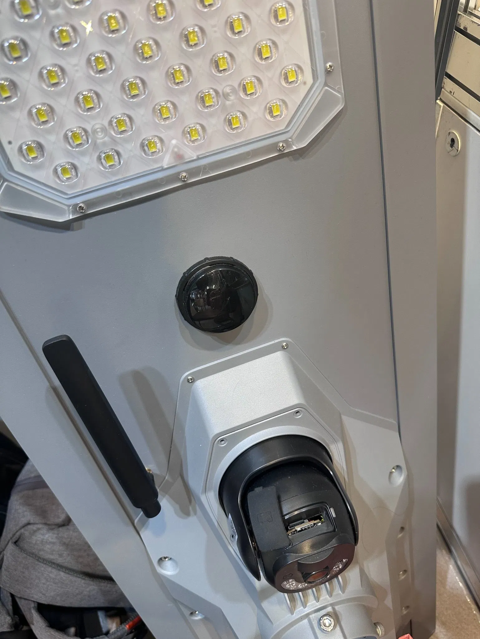 Prices of 18W 20W30W Solar Street Lighting with 5m Pole