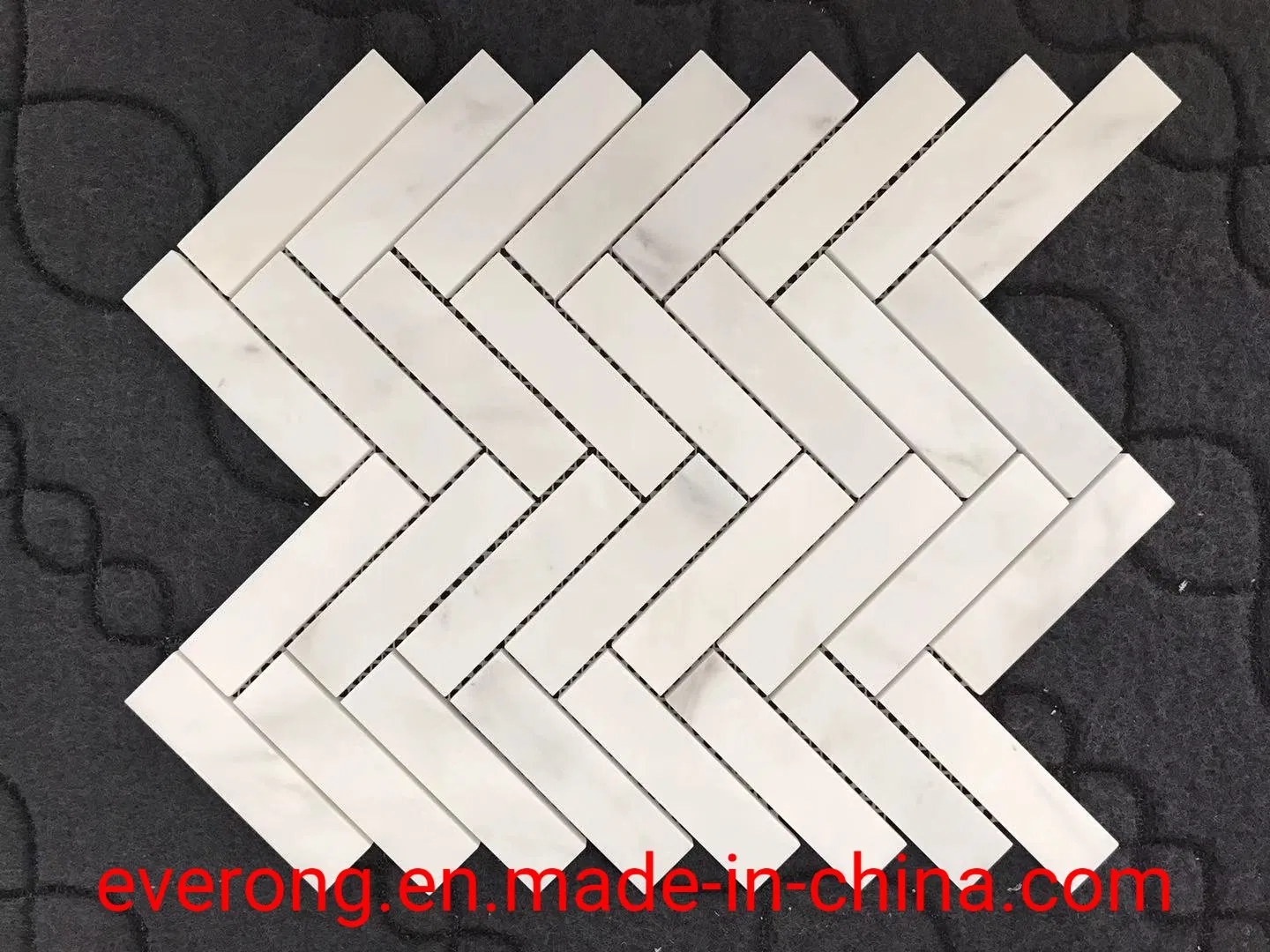 China Mixed Marble Chevron Mosaic Tile for Kitchen Backsplash