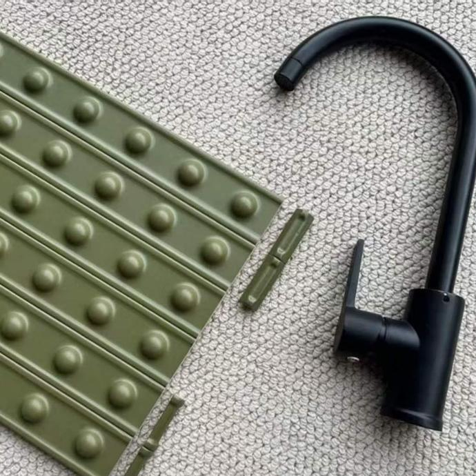 Porcelain Decorative Strip High Gloss Ceramic Wall Molding Modern Art Waistline Tile