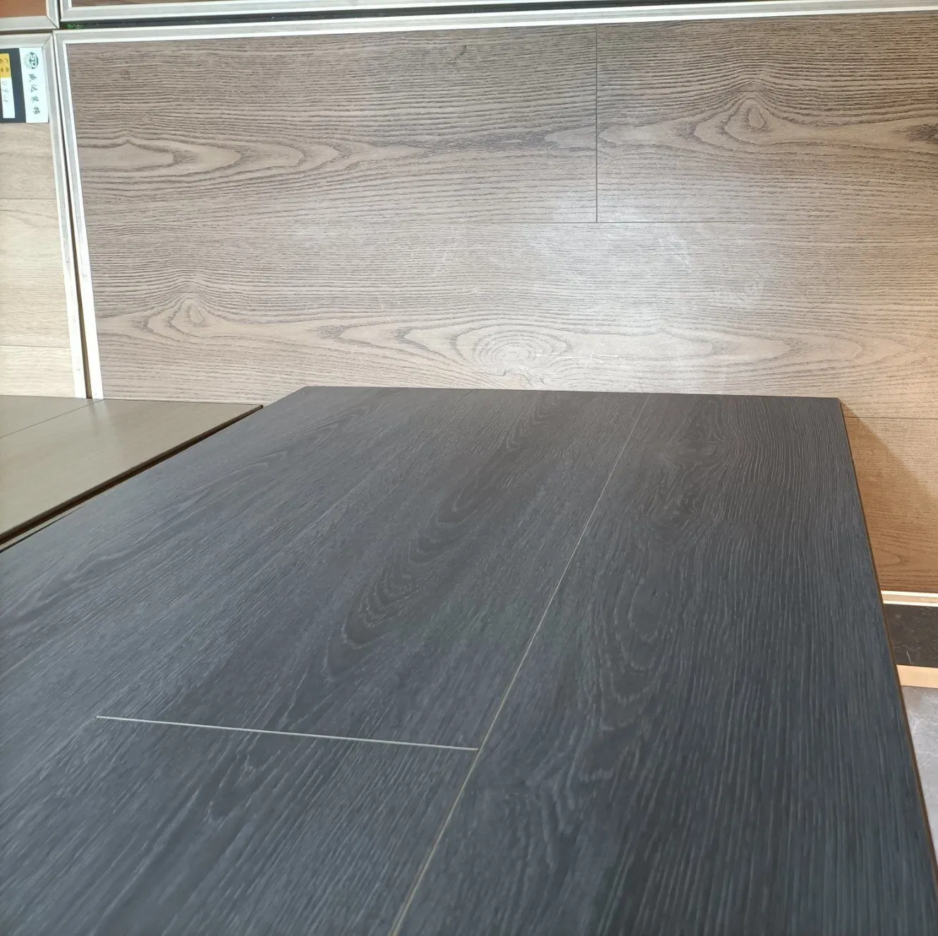 U Groove HDF Waterproof Laminate Flooring Covering 8mm E1 Grade AC4 Wear Resistance Wood Floor Tile Free Sample
