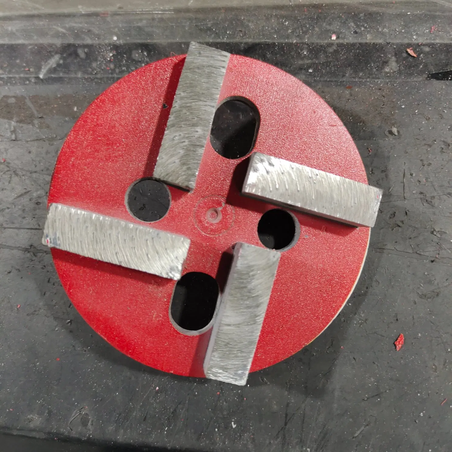 Hpht-Treated Diamond Diamond Cup Grinding Wheel Polishing Pad for Concrete