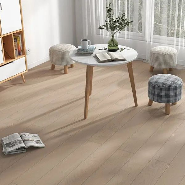 AC4 Wear Layer 12mm 8mm New Composite Decking Decorative Panel Waterproof Flooring HDF Laminate Laminated Flooring Covering Wooden Floor Tile