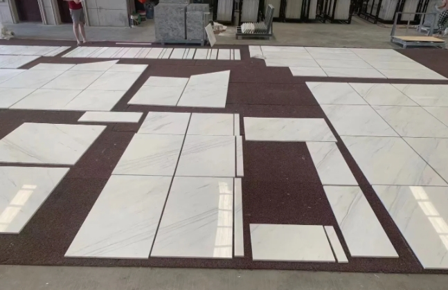 Natual Stone White Marble Wall and Floor Tile for Residential/Villa Bathroom/ Kitchen/Stair