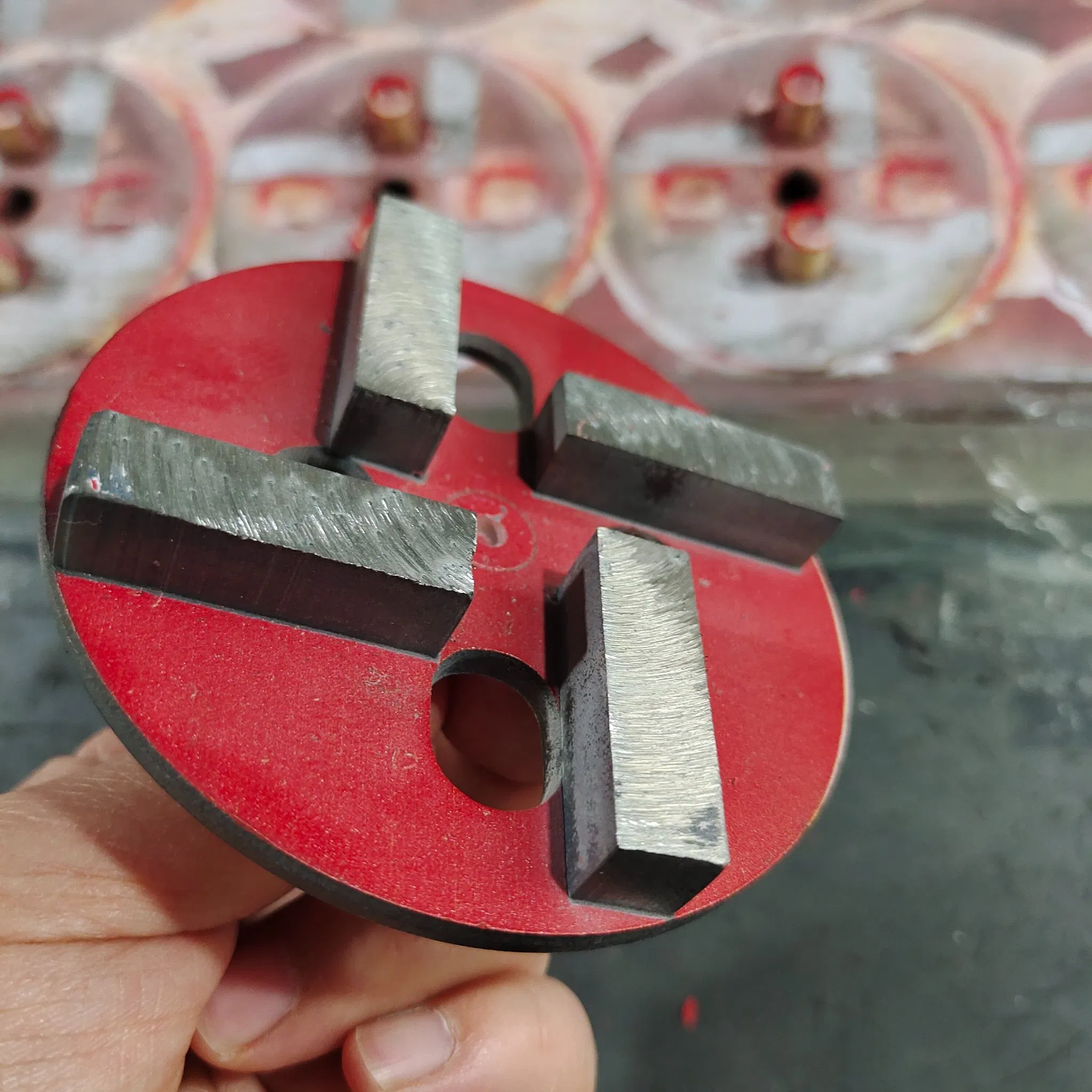 Hpht-Treated Diamond Diamond Cup Grinding Wheel Polishing Pad for Concrete