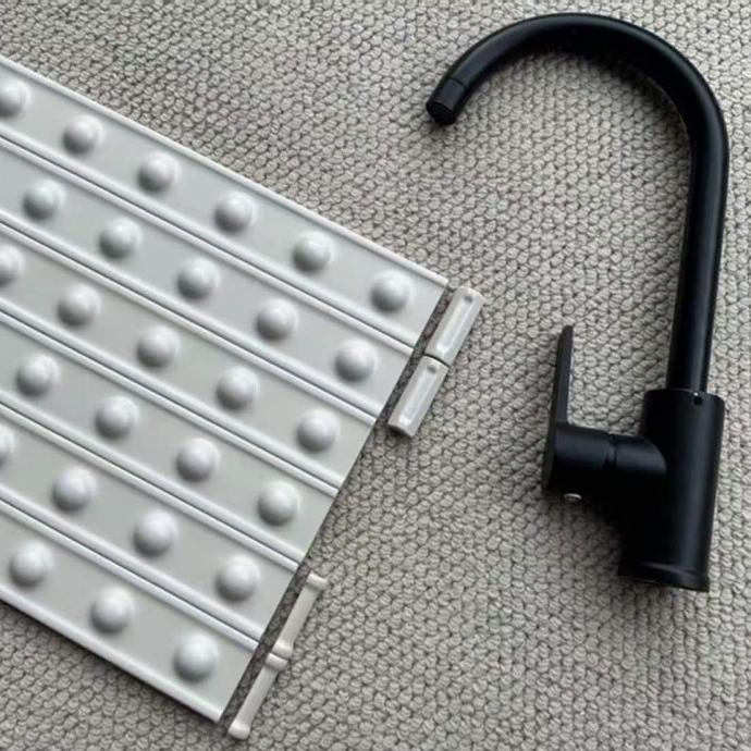 Porcelain Decorative Strip High Gloss Ceramic Wall Molding Modern Art Waistline Tile