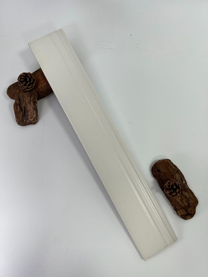 Ceramic Wooden Look Porcelain Skirting Tile with Wood Effect Tile