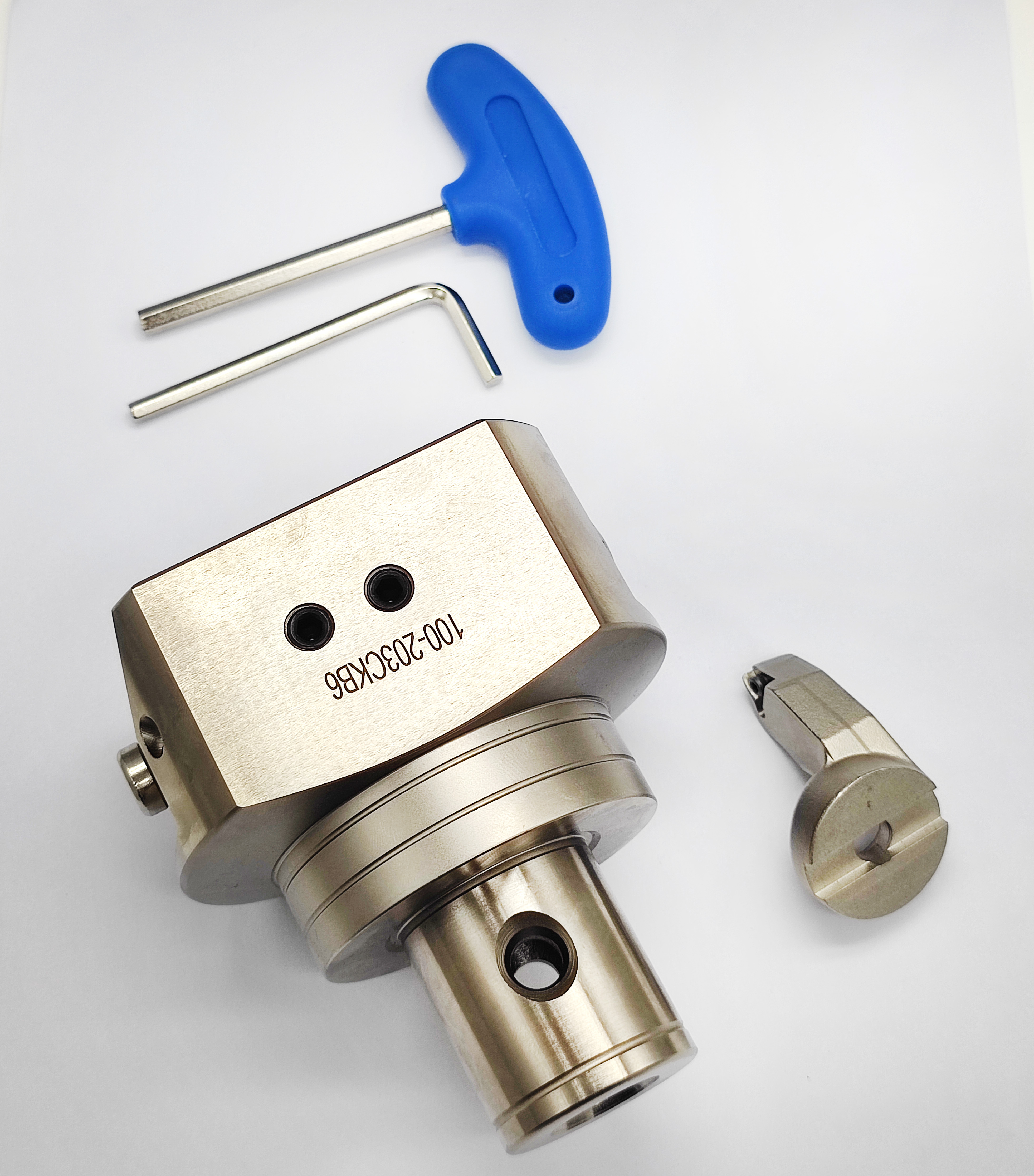 CNC Milling Machine Micro Finish Boring Heads with BT40-LBK2-60 Shanks Accuracy Below 0.005mm GerZhuo