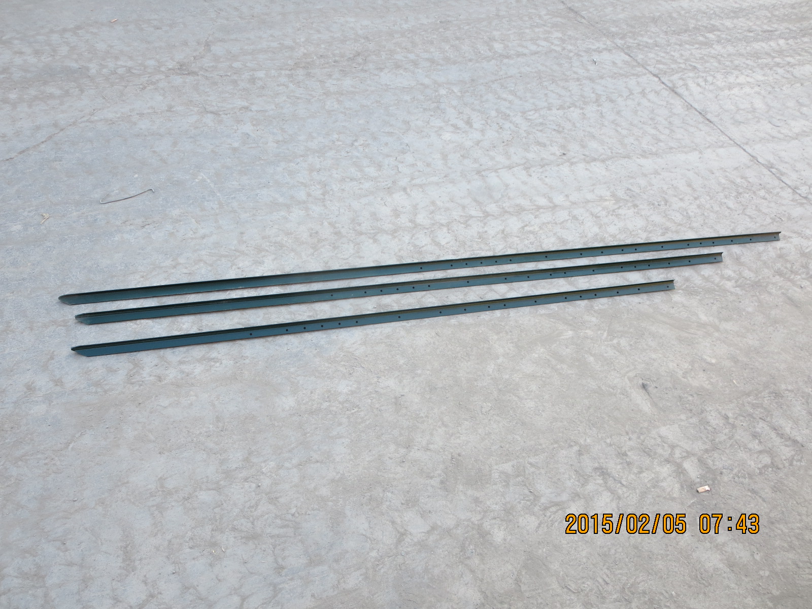 Metal Post T Post T Bar Grape Plant Stake Paint Unpainted With Spade Without Spade