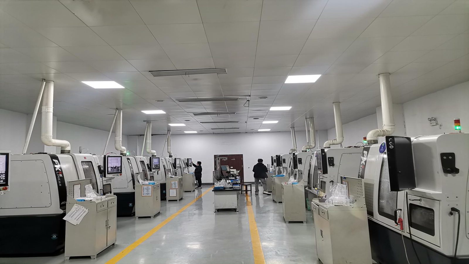 Advanced CNC machine tool for precision components