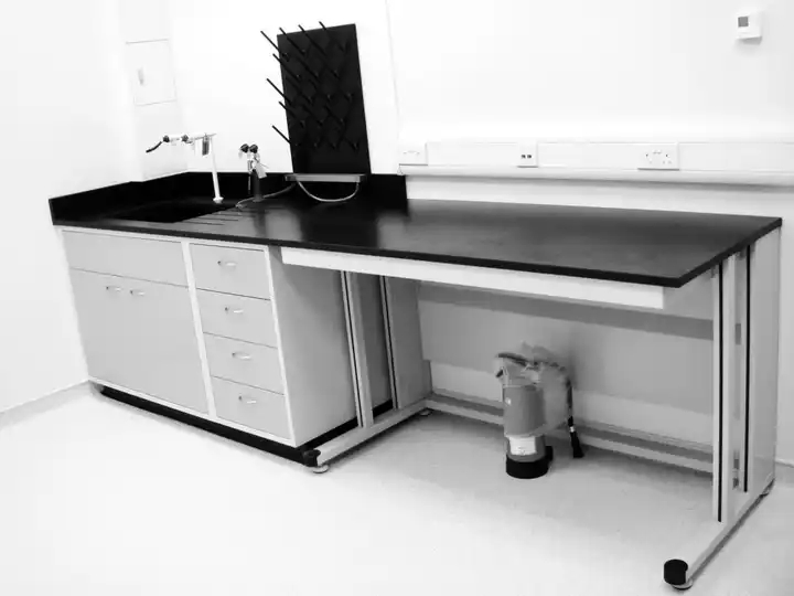 Lab Furniture Product Work Bench Laboratory Sink Table Customized Steel Equipment for Dental Lab Island Work Bench