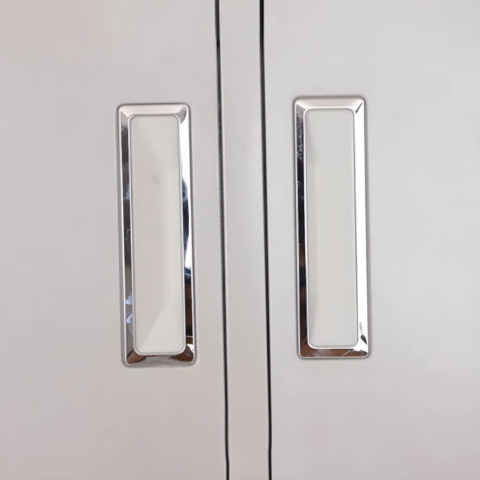 Locker Detail View 1