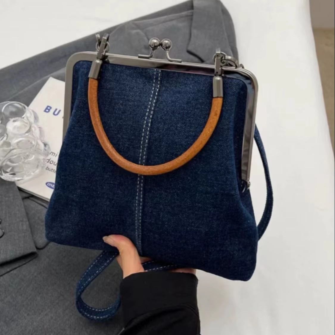 Original New Women's Small Handmade Denim Splicing Messenger Shoulder Bag Fashionable Hand-Held with Zipper Closure