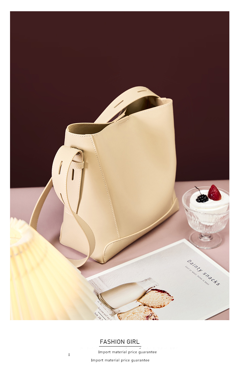 Genuine Leather Bucket Bag Showcase 14