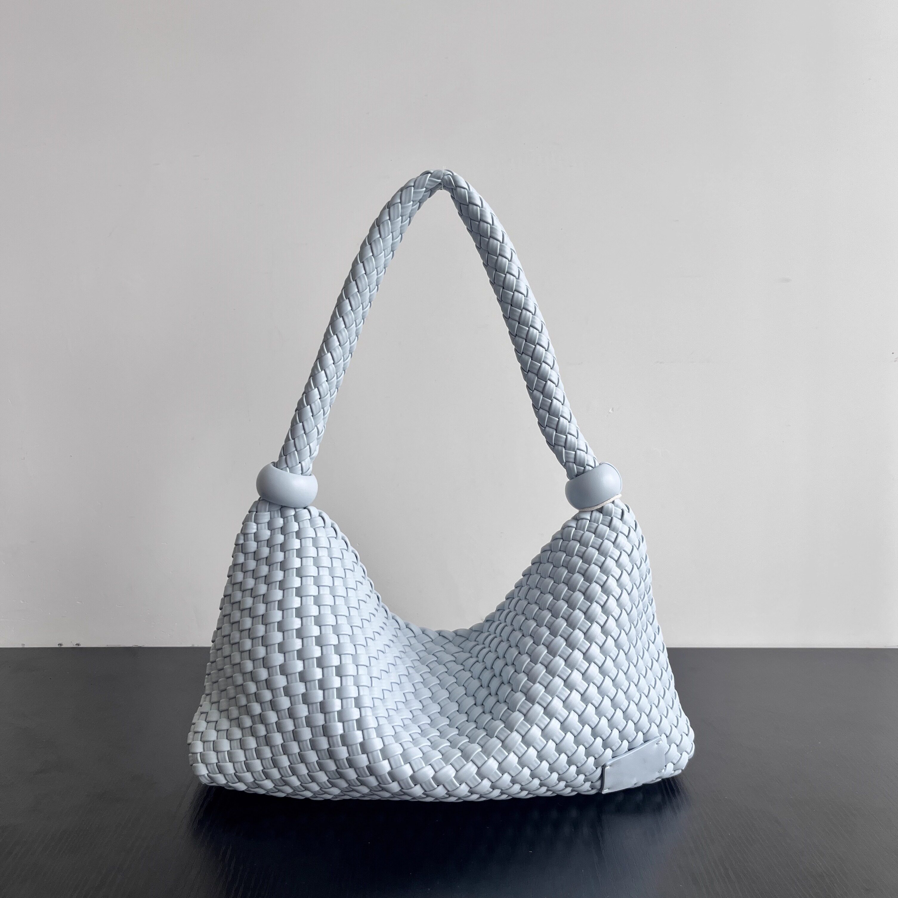 Hand-woven Hobo Large Lunchbox Bag Beaded Handbag Soft Leather Solid Color Lightweight Casual Relaxed Large Capacity Shoulder