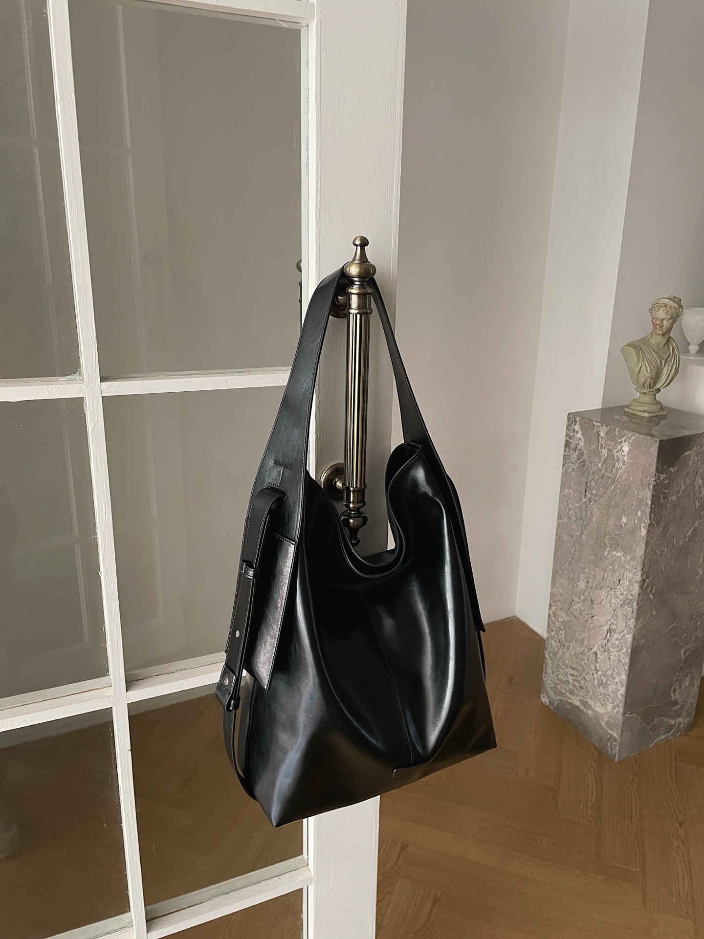 Large Size Bag View 1