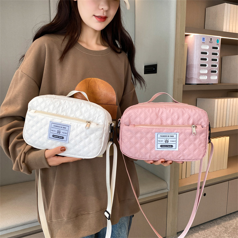 Large Capacity Weekender Travel Bag With Wet Pocket Shoes Compartment 2pcs Carry on Duffel Tote Bag Set With Small Handbag