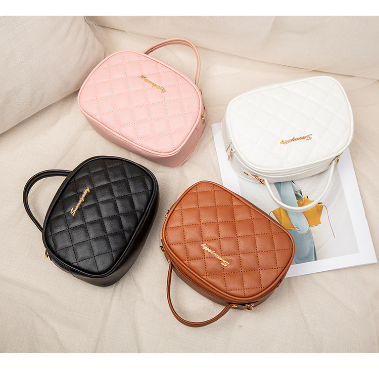 Dropshipping New Arrival Fashion Casual Quilted Style Quilted Shell Bag Embroidered Shoulder Crossbody Satchel Bag