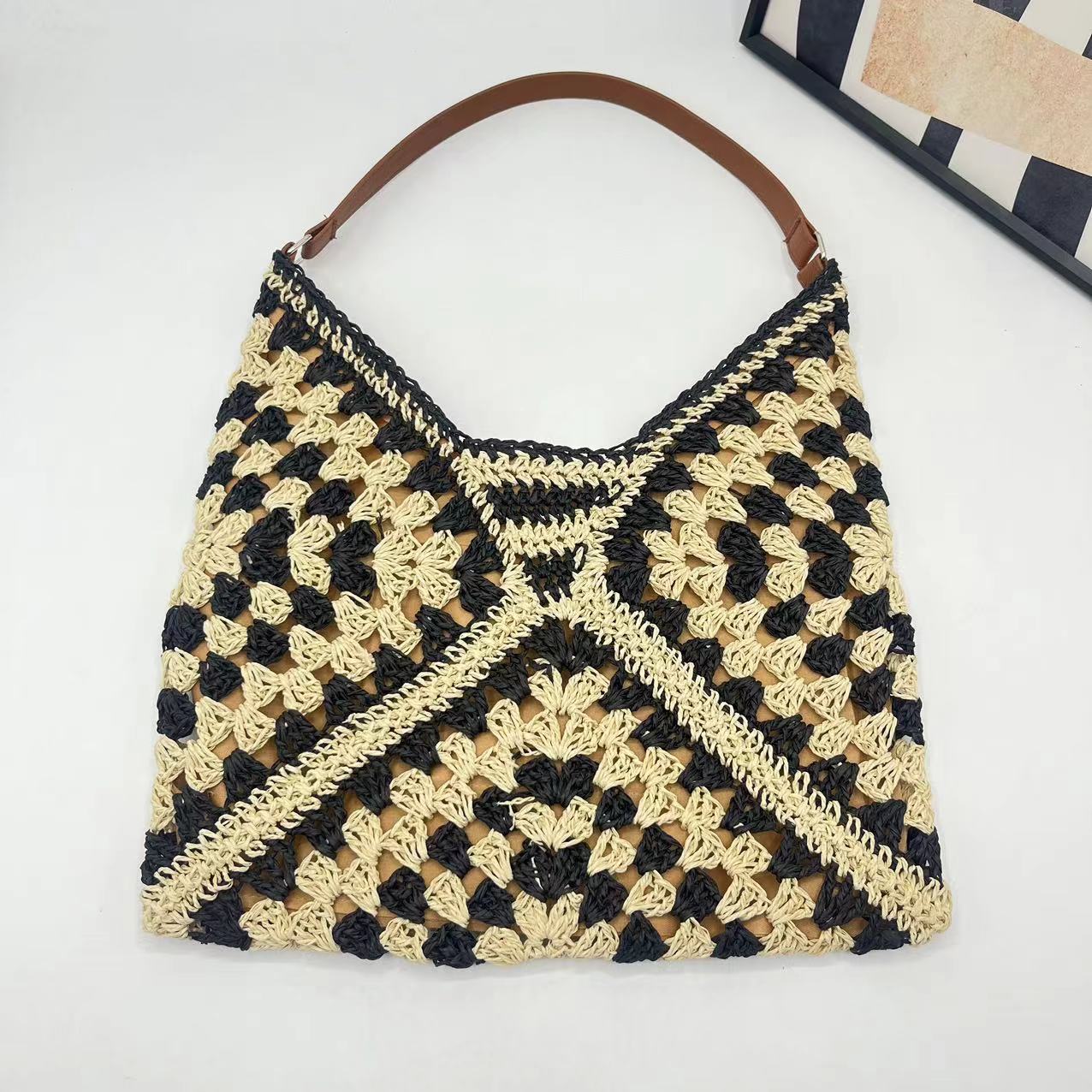 Women's Summer Straw Flap Hobo Designer Tote Bag Stylish Eco-Friendly Bohemian Beach Large Capacity Travel Outdoor Snap Closure