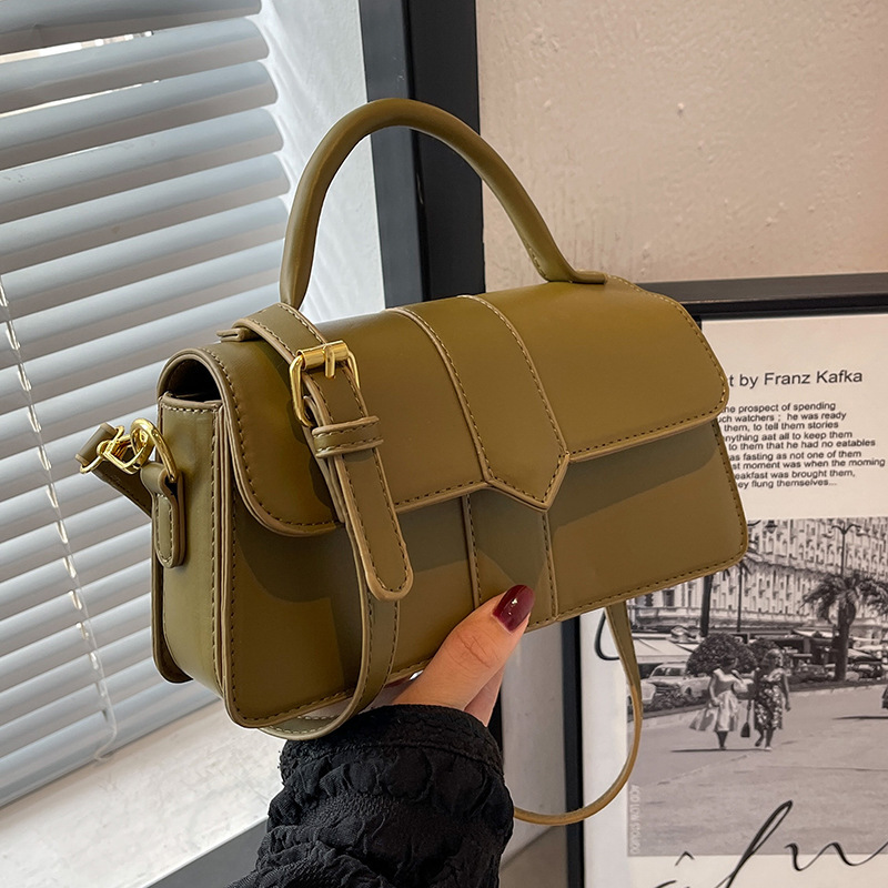 Handbag Show 9