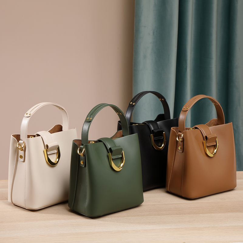 Trendy Cowhide Leather Handbags for Women Luxury Minimalist Crossbody Bucket Bag with Gold Hardware Lock Female Shoulder Tote