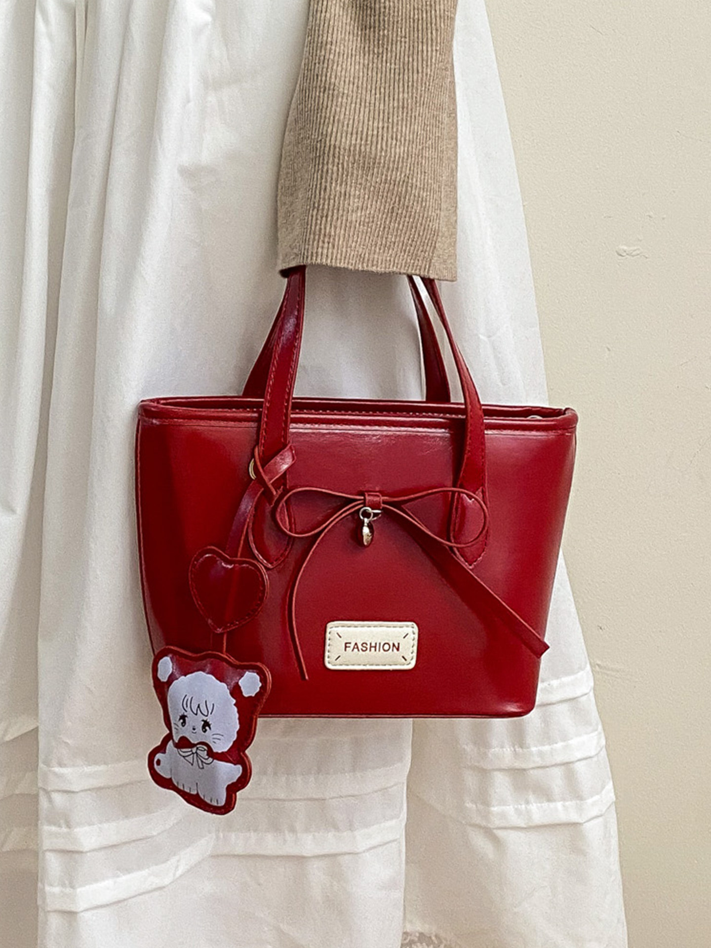 Red Women's 2026 Spring Pu Small High-end Fashion Shoulder Crossbody Bucket Bag with Polyester Lining and Zipper Closure