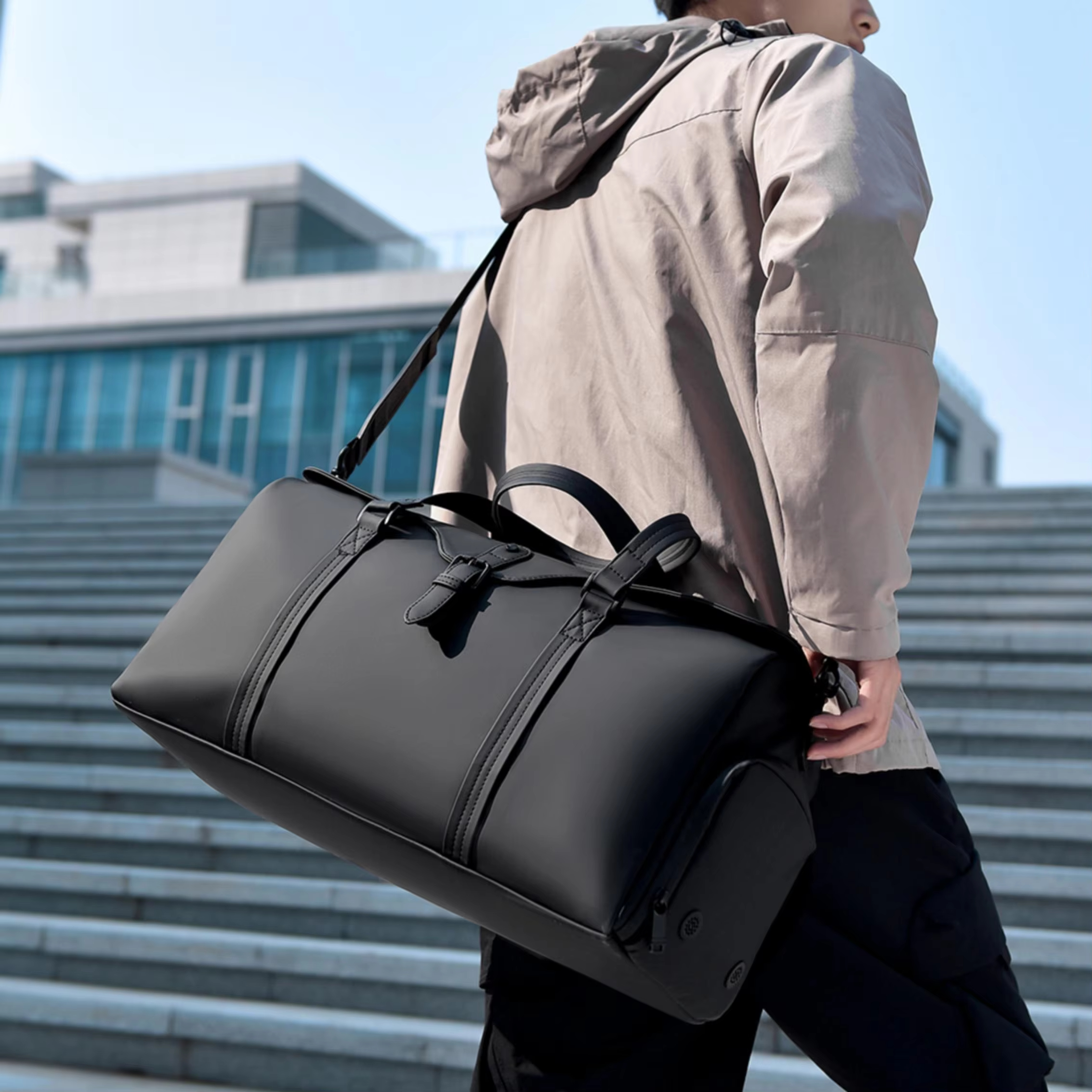 Custom Gym Duffle Bag Oxford Sports Weekender Polyester Travel Bag With Independent Shoe Compartment