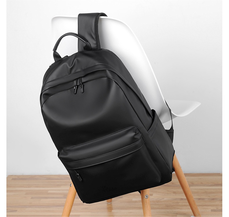 Backpack View 18