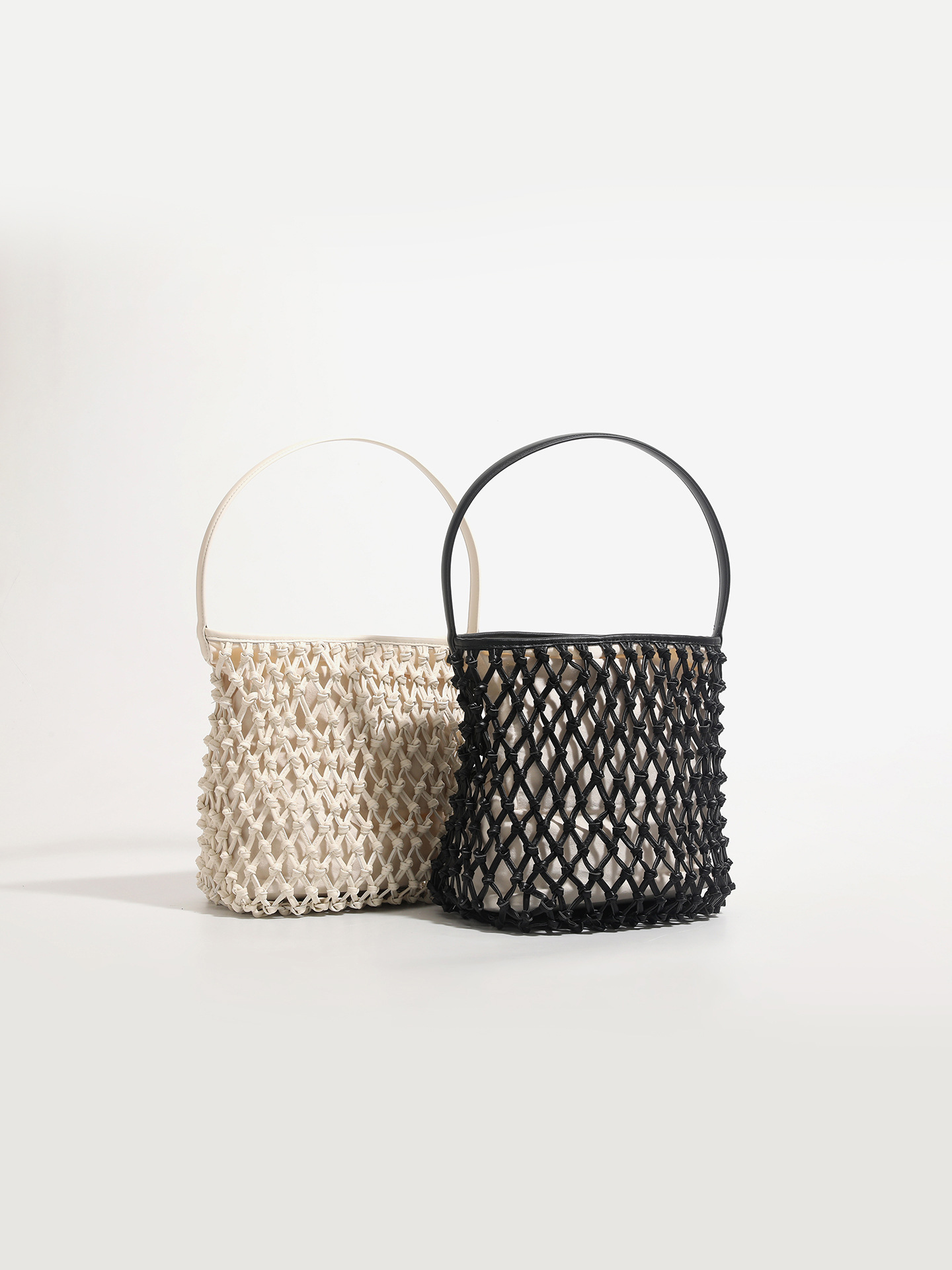 2025 New Niche Casual Women's Summer Woven Bucket Tote Bag Handmade Straw with Cover Closure for Beach Travel for Lazy Holidays