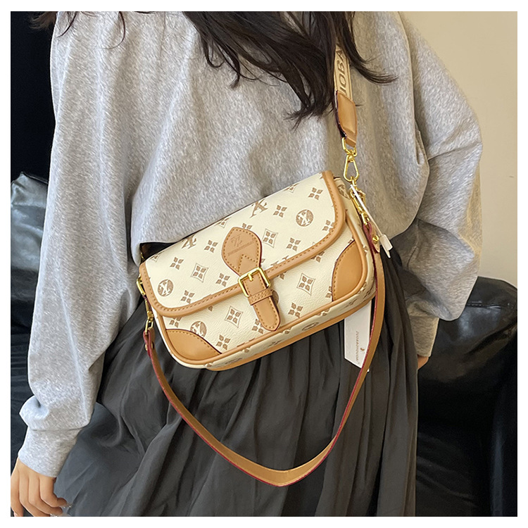 Fashion bag detail 26