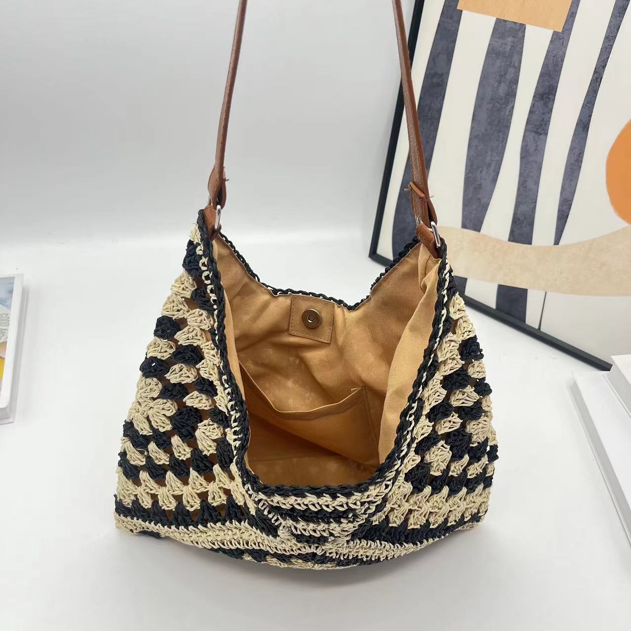 Women's Summer Straw Flap Hobo Designer Tote Bag Stylish Eco-Friendly Bohemian Beach Large Capacity Travel Outdoor Snap Closure