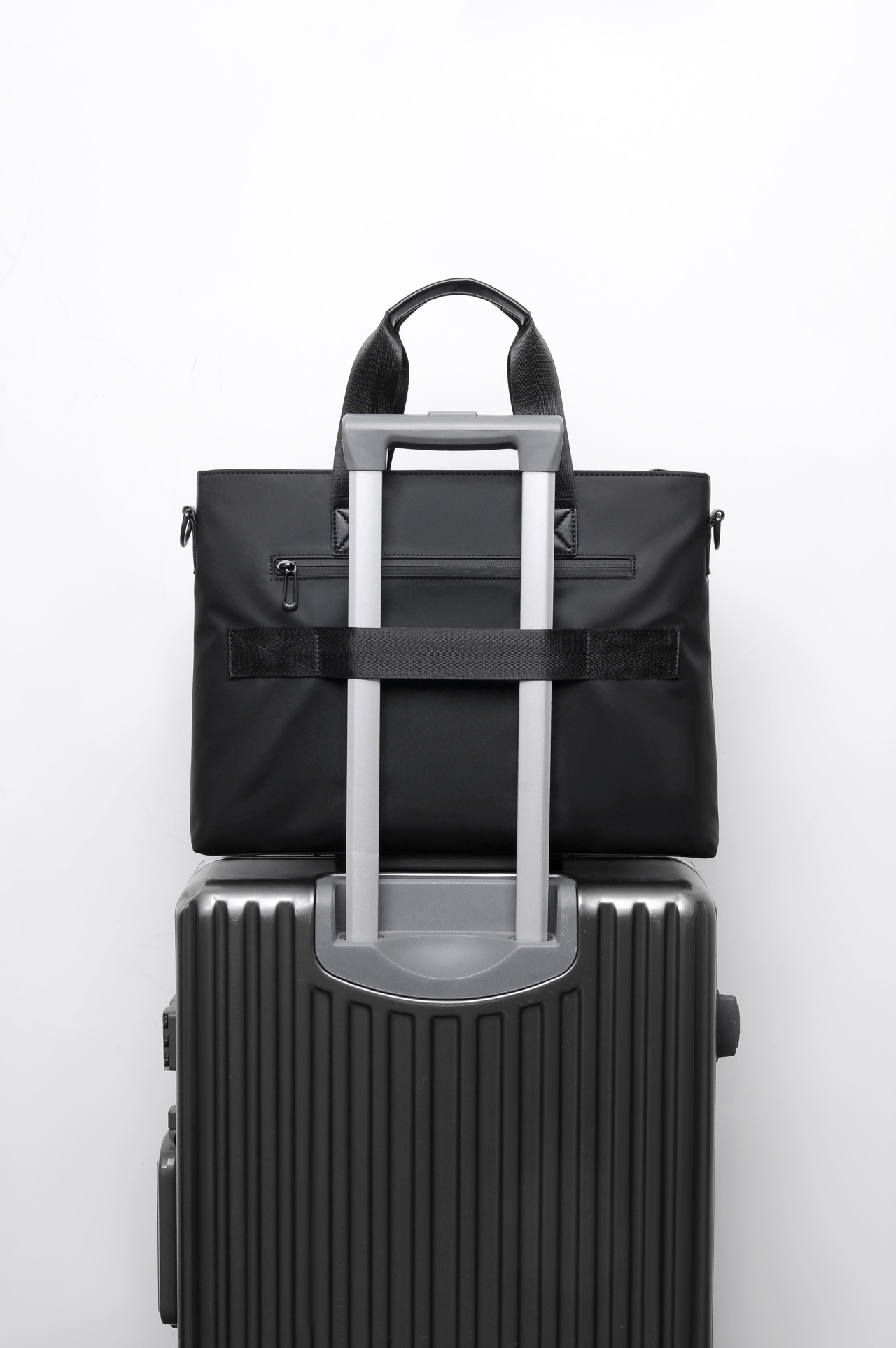 Premium Black Business Laptop Tote Bag Water Resistant Zipper Closure Briefcase with Shoulder Strap for Men