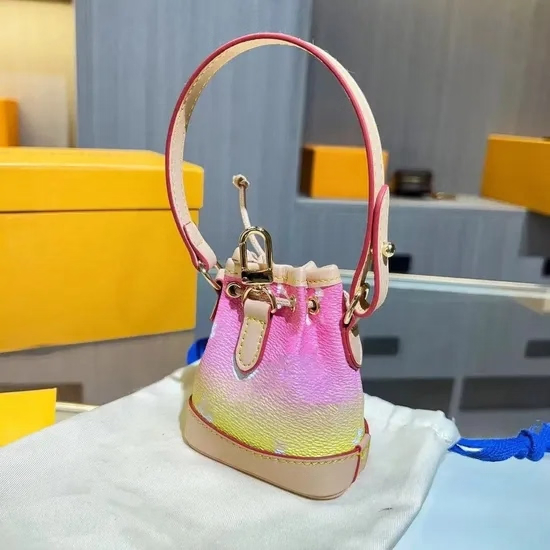 Newest Classic Purses Clutch Bags Brand Colorful Gradient Letter Plaid Printing Small Bucket Bag 1: 1 Refined Replica Product