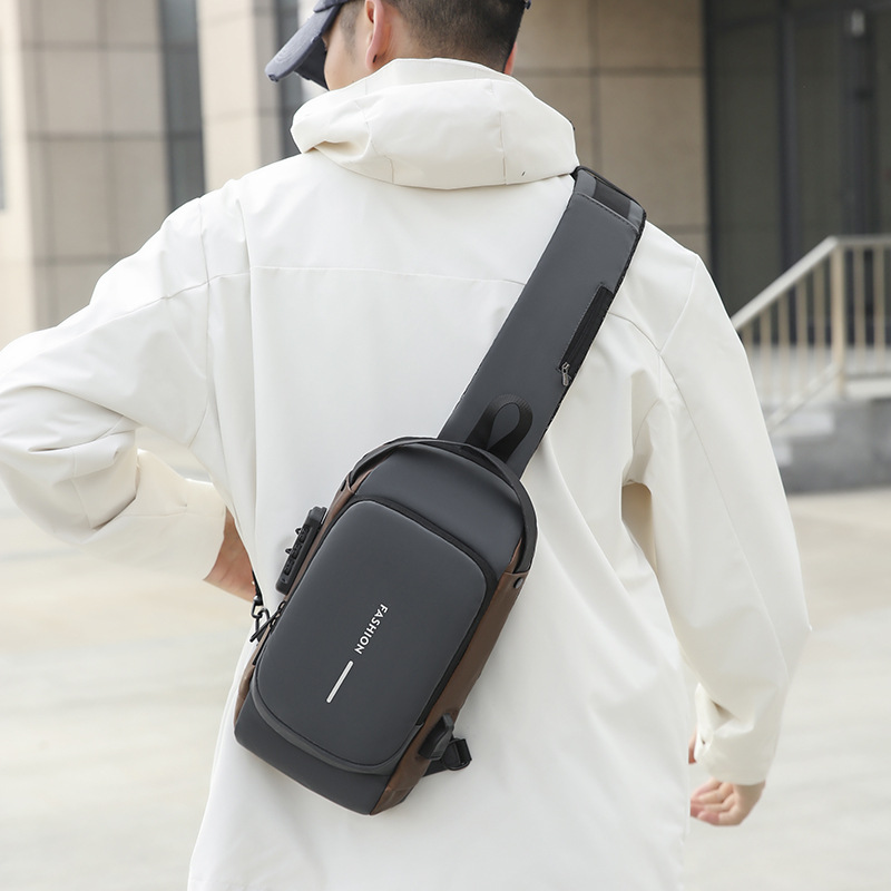 Large Capacity Waterproof Oxford Anti-Theft Lock Outdoor Sport Multifunction Men Crossbody Sling Chest Bag with USB