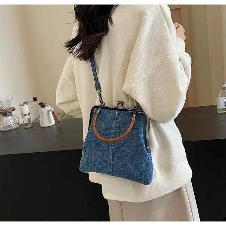 Denim Shoulder Bag Interior Details