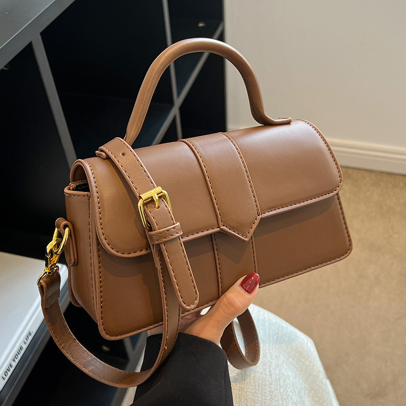 Online Retailer's 2025 New Fashion Women's Daily Crossbody Handbag Small Square Designer Leather Bag Sac Tendance Shoulder Bag