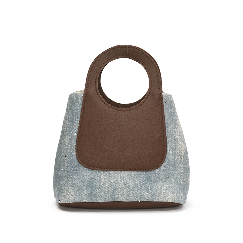2026 Summer Weaving Hand Carrying Bucket Bag Lunch Box Handbag Female Work Class Vacation Bento Bag Handbag Weaving