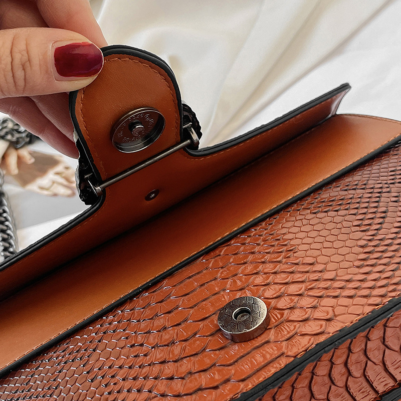 European American Retro Style Chain Small Square Bag Women's Shoulder Bag New Cross-border Fashion Casual Single Polyester