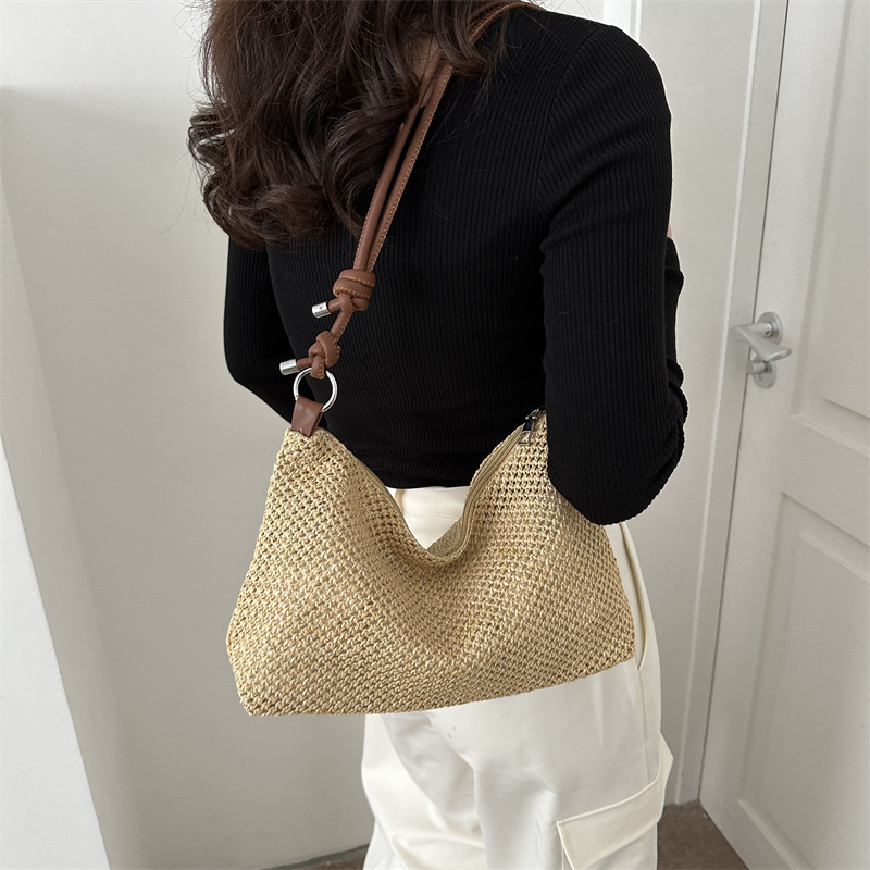 Large Capacity Handbag Rattan Purse Hobo Bag Dumpling Bag Women Straw Woven Shoulder Bag Tote Handbag Summer Beach Purse