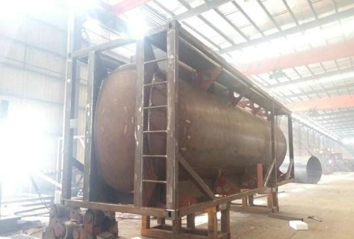 Factory Price ISO Liquid Container Bulk Ships Truck Trailer Tractor Oil Fuel Semi Trailer Tanker