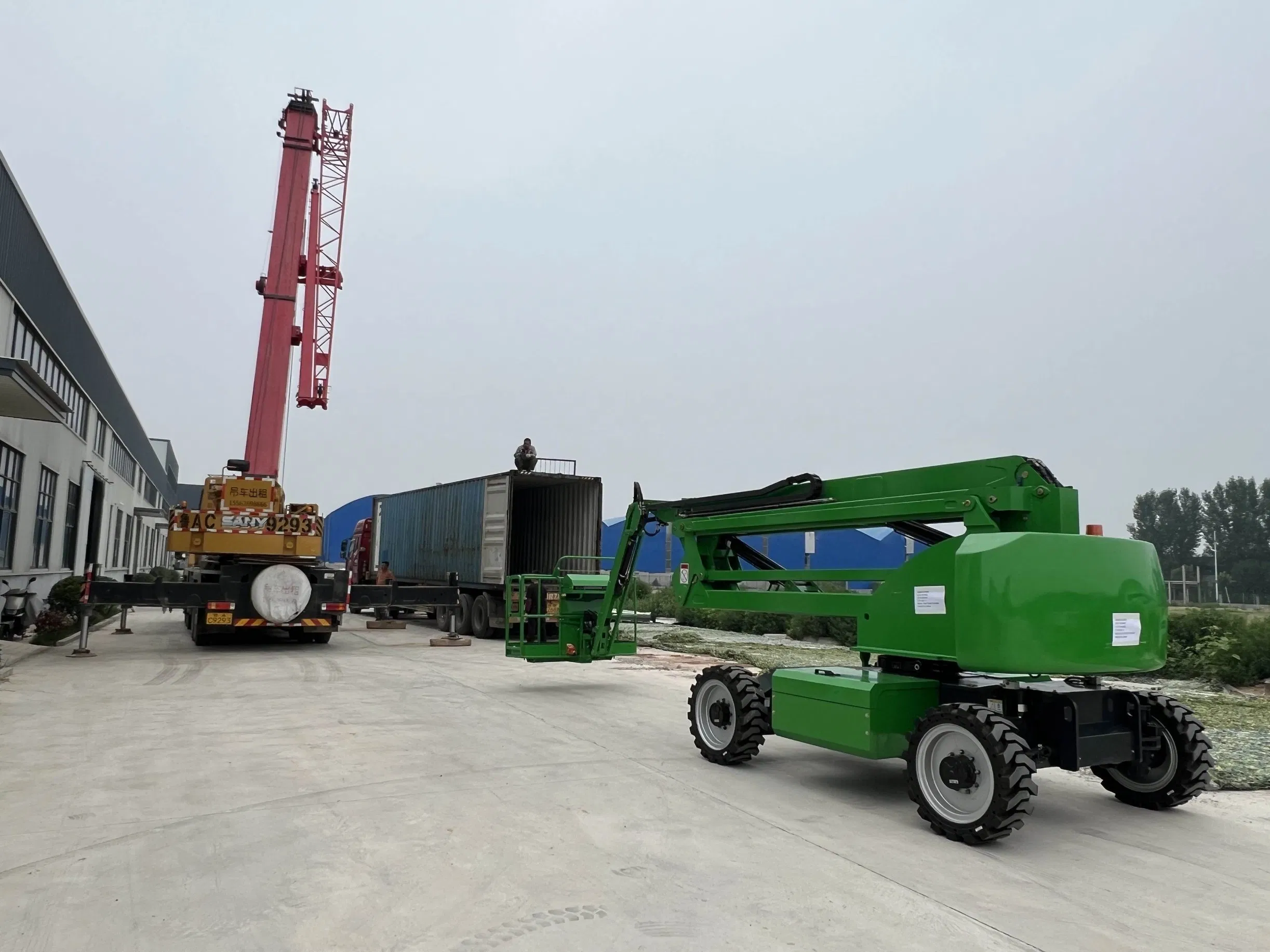 Versatile Aerial Boom Lift with Stability Features for Profession