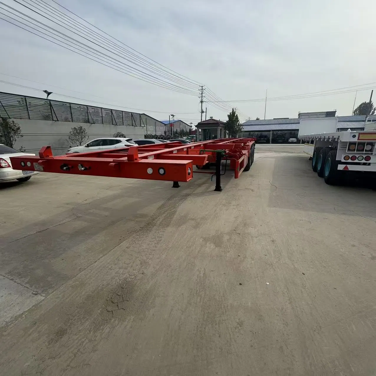 Red Multi-Wheel Container Transport Semi-Trailer with LED Lights