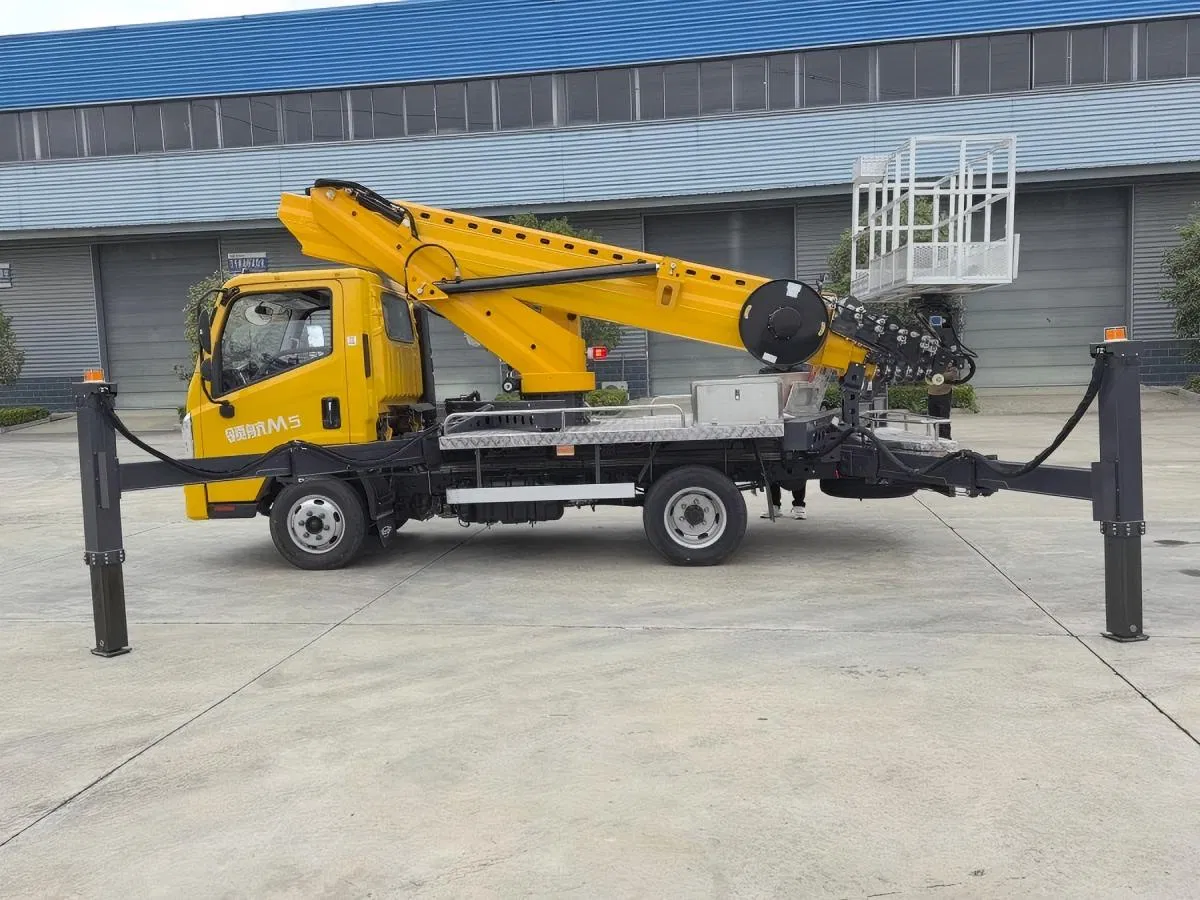 Japan Korea truck chassis aerial lift 30m High-altitude Operation Truck