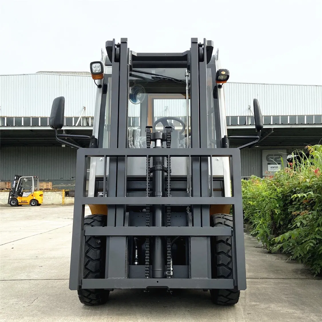 New Diesel China Forklifts Brands Snsc 3ton 4.8m Container Mast Forklift with Japan Engine
