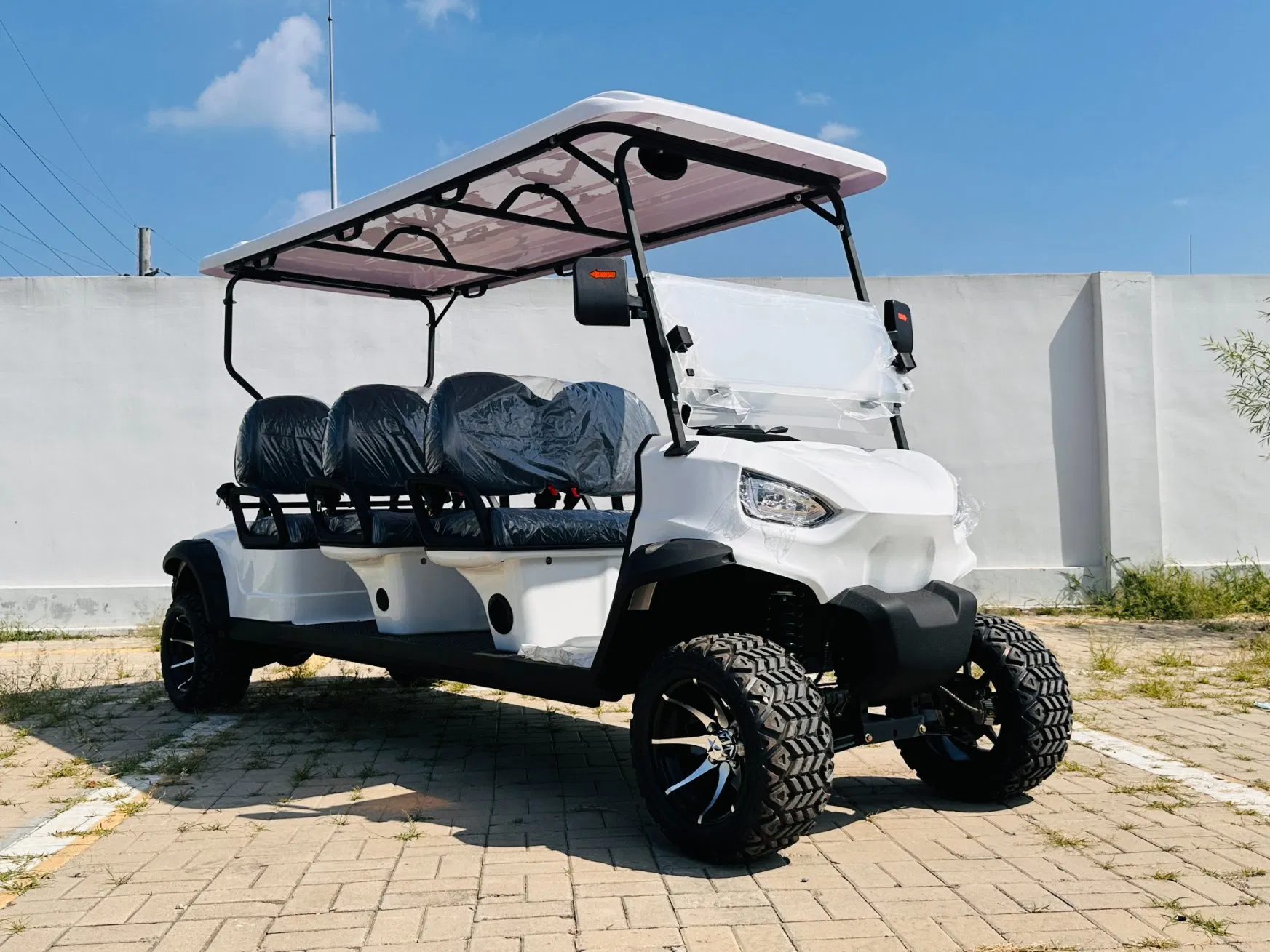 6-Seater Electric Golf Cart for Resort &amp; Community Shuttle