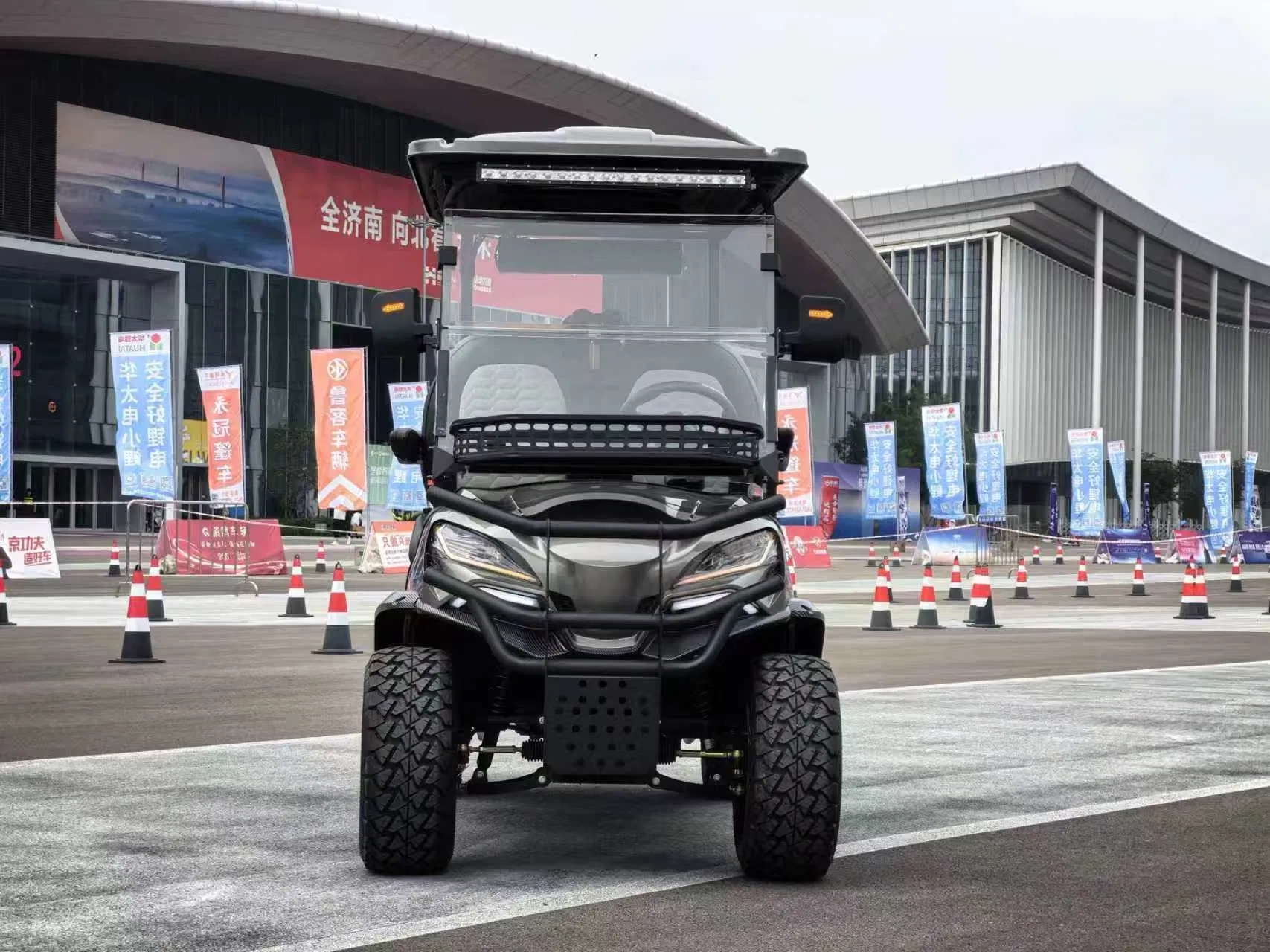 Premium performance Electric Golf Cart off-Road Golf Cart with CE Certificated