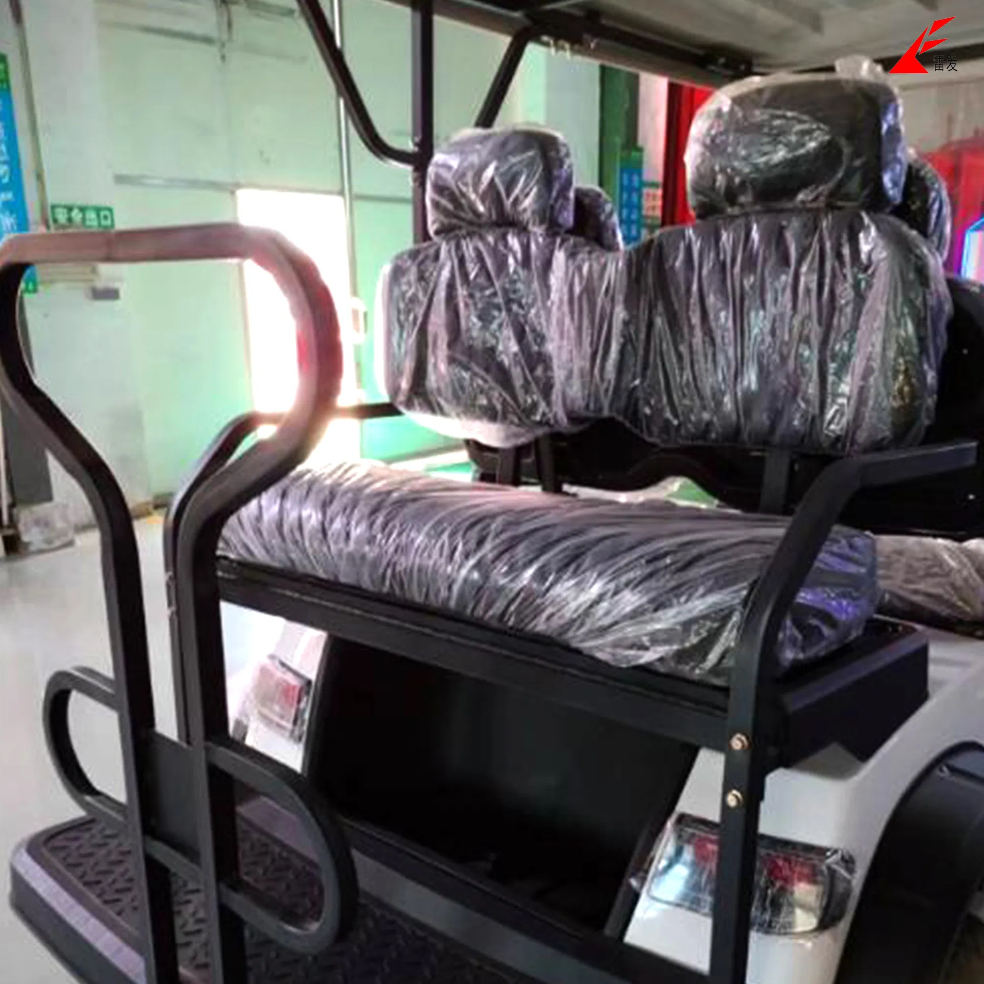 Xinleif Gd404b Electric Four-Seater Golf Cart off-Road Style of 26